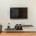 Cozy 1bd Flat With Parking & Balcony In By Flat Mаnager *